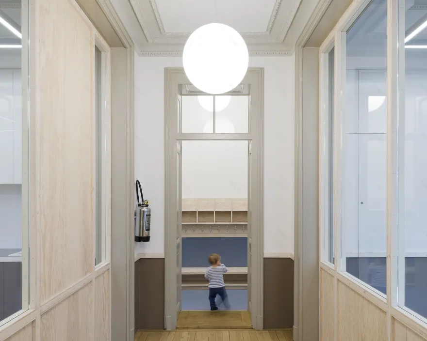 TRANSFORMATION OF A RESTAURANT INTO A NURSERY-7