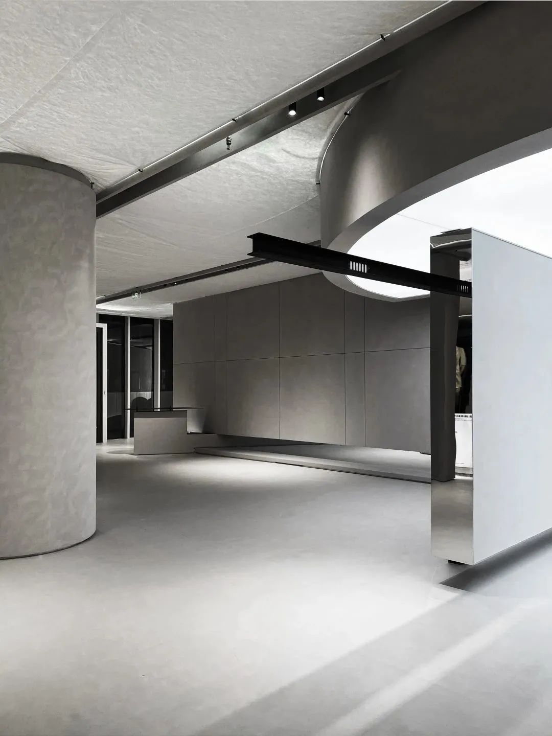 欧戈雅「梯·艺术 THEIART」空间丨中国武汉丨宛佩,初原加拓-25