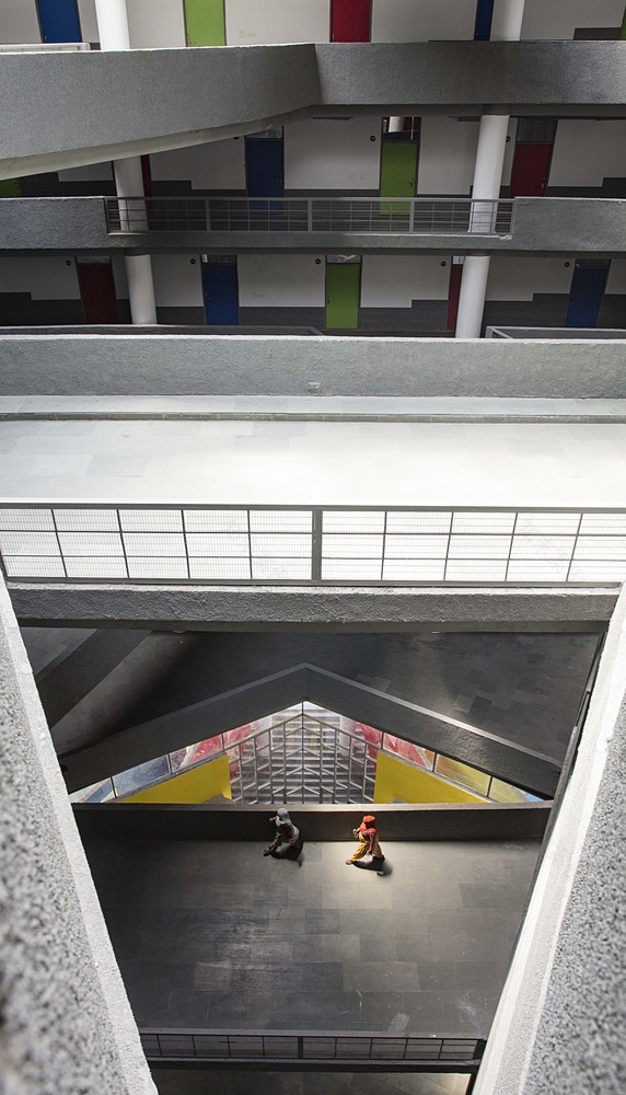 印度 CGC 学生宿舍丨Charged Voids-38