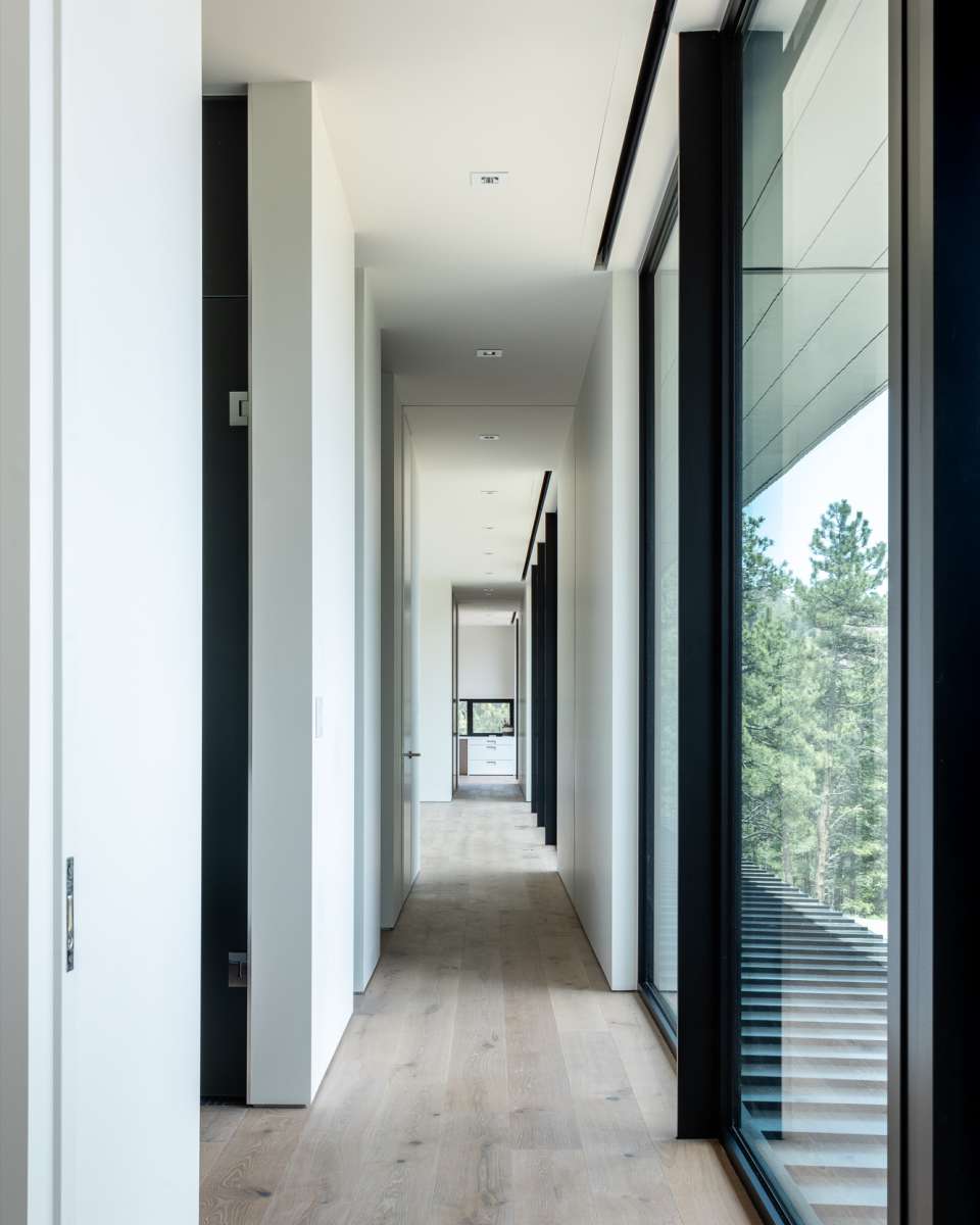 模糊之居，镜像山景的现代艺术空间-80