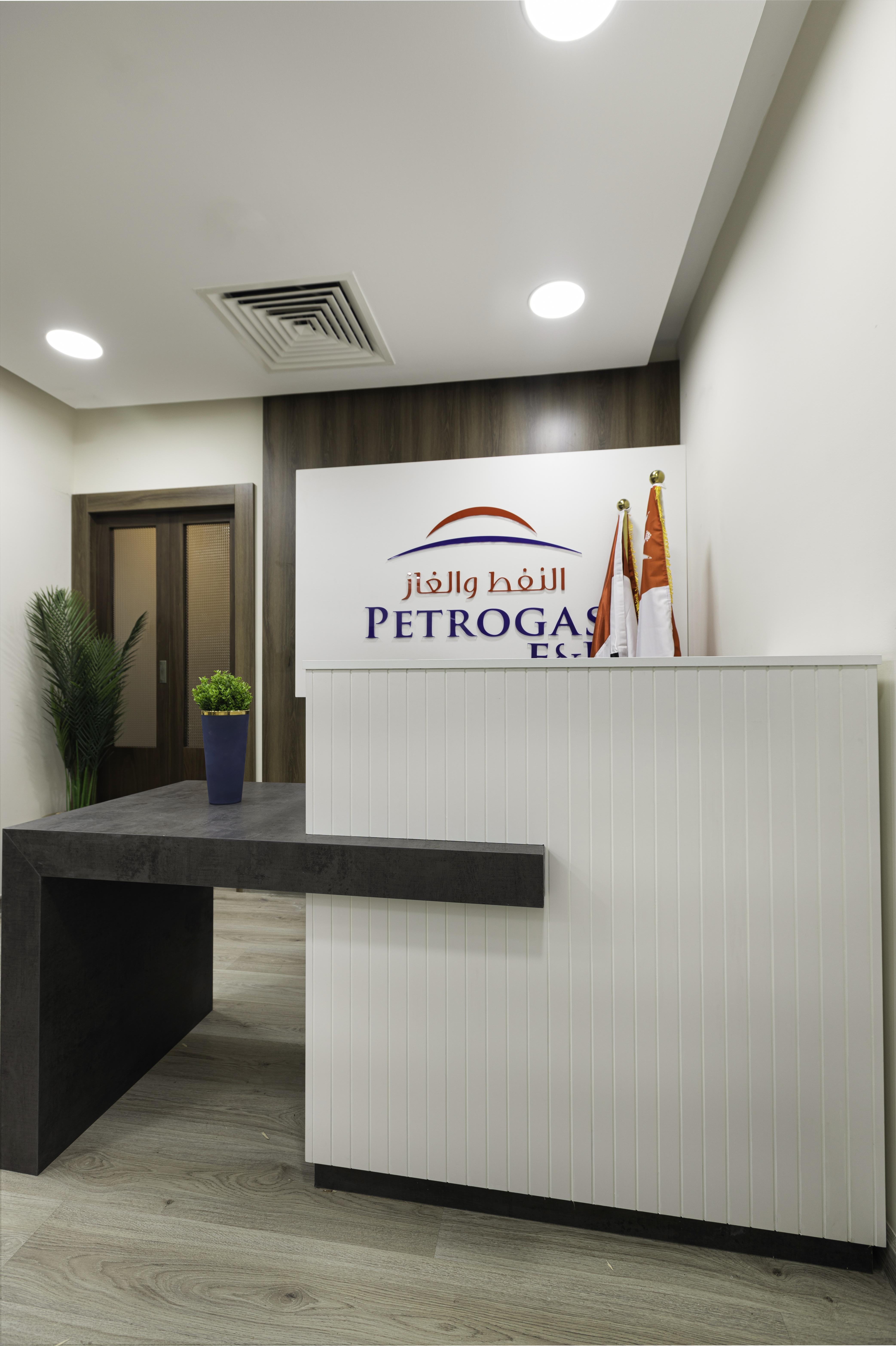 petrogas - Office Furniture-1