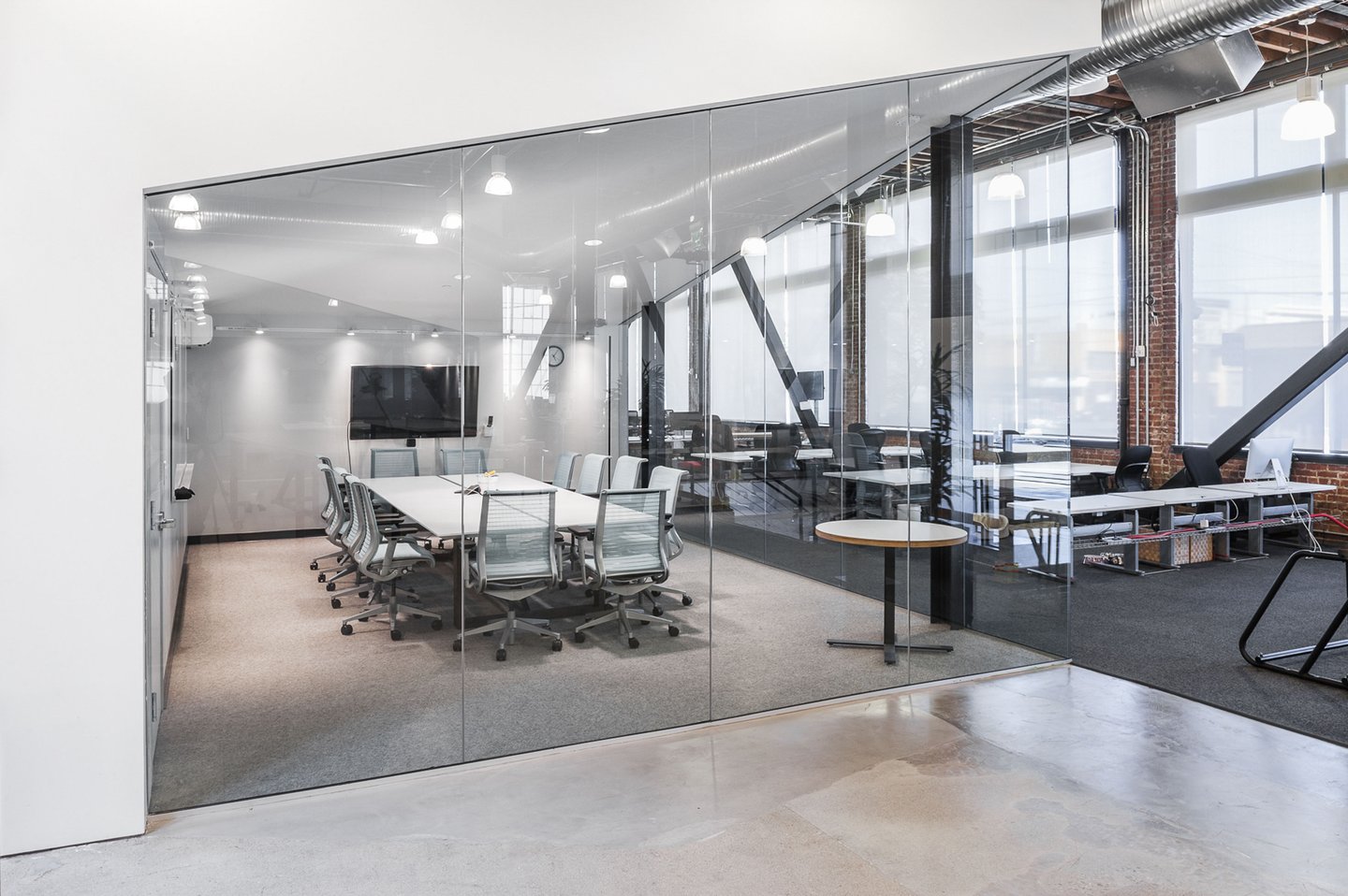 ออกแบบห้องประชุม Meeting Room Design | ตกแต่งภายใน by Bareo&Isyss-7