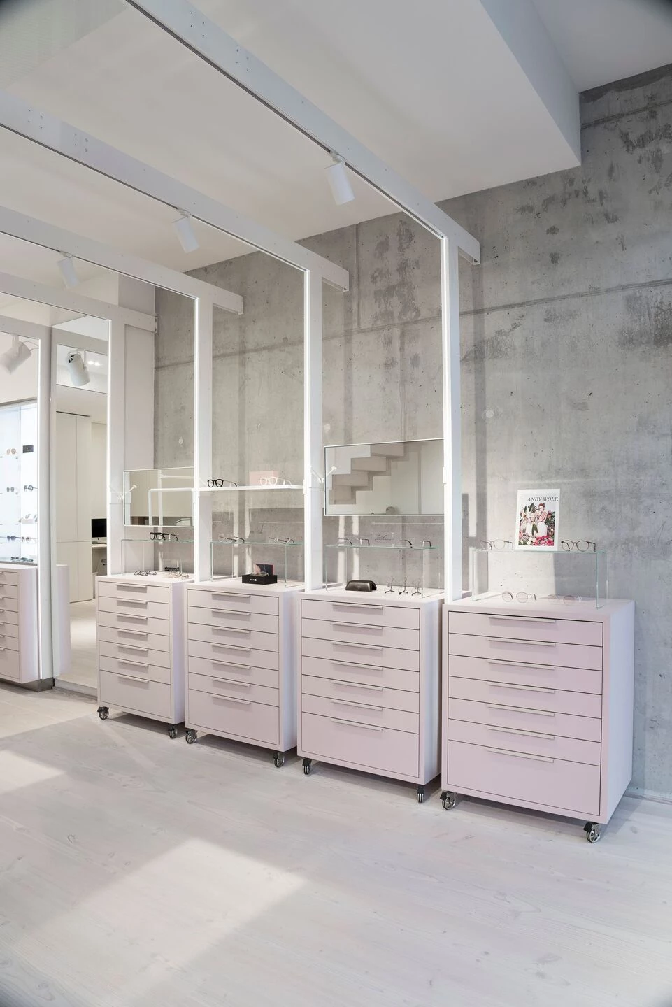 Brillen in Mitte 眼镜店丨德国柏林丨studio karhard®-7