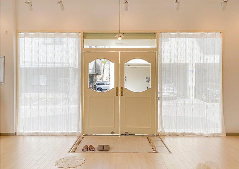 温暖原木风 打造艺术气息居家空间-12