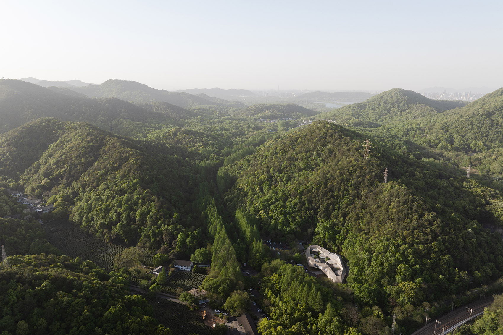 肖峰艺术馆丨中国杭州丨标准营造,同济大学建筑设计研究院等-3