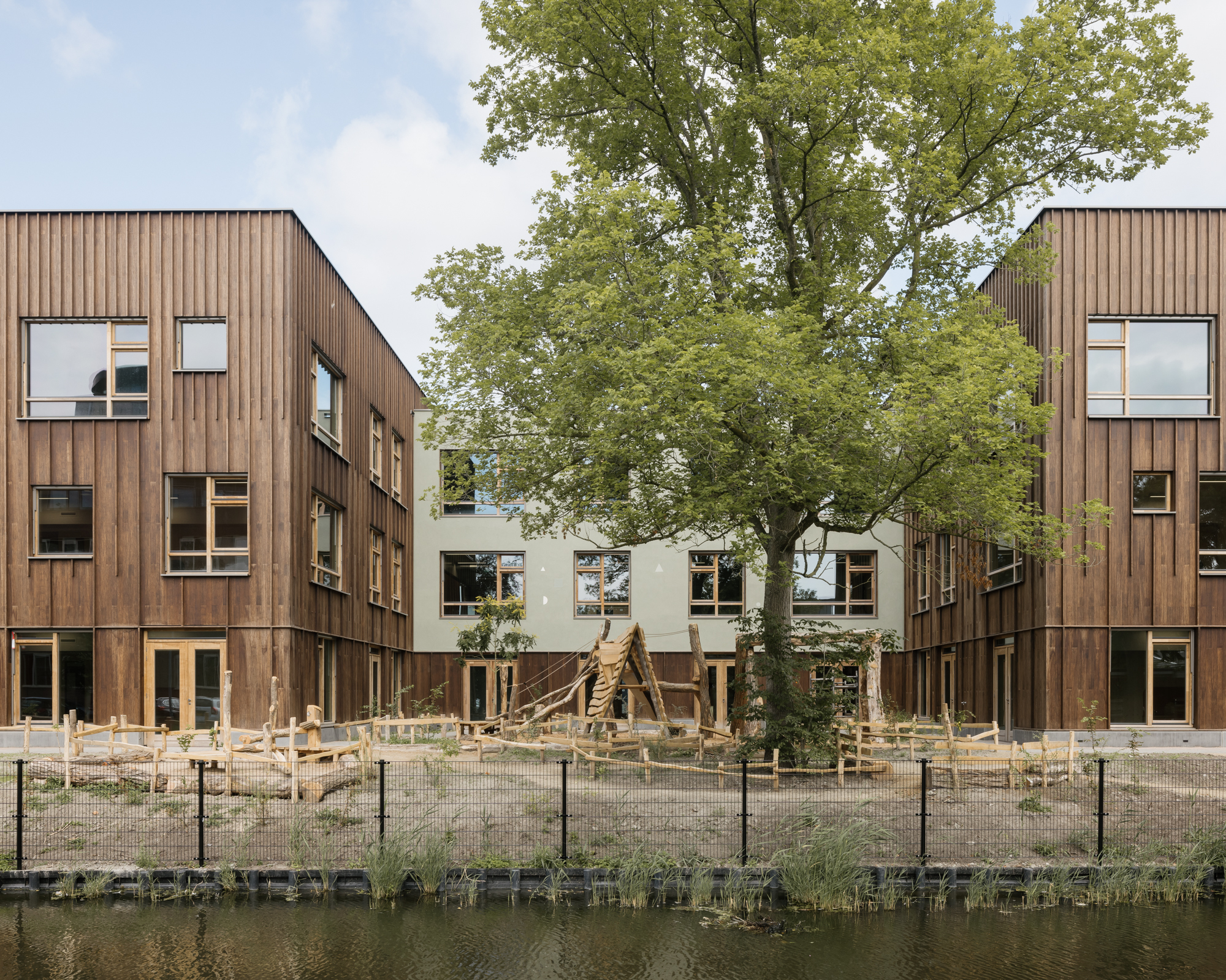 De Zevensprong - Integrated Child and Expertise Center / KRFT Architecture-46