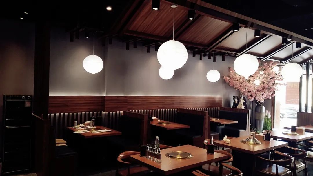 弘秋居鲜物日料店丨中国连云港丨连云港设计力量 大千空间设计 曾毅团队-11