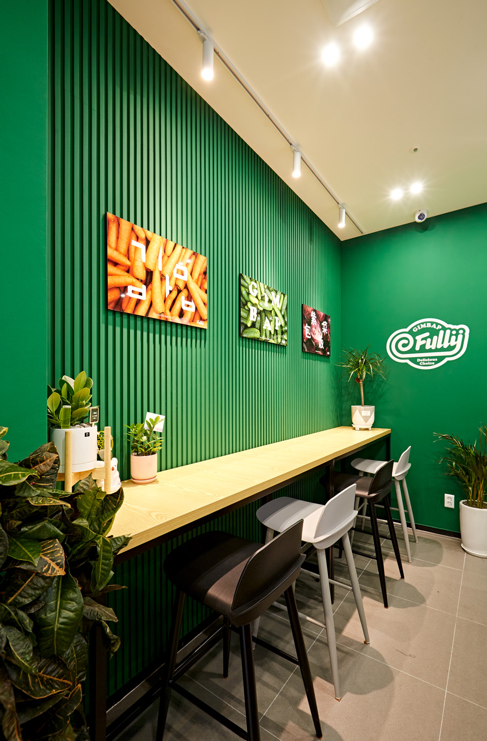 绿意盎然的韩国餐厅 | 自然的味道与现代设计-13