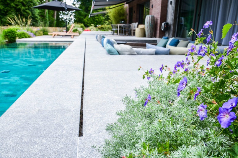 Valenciennois户外游泳池打造:夏日赞歌-12