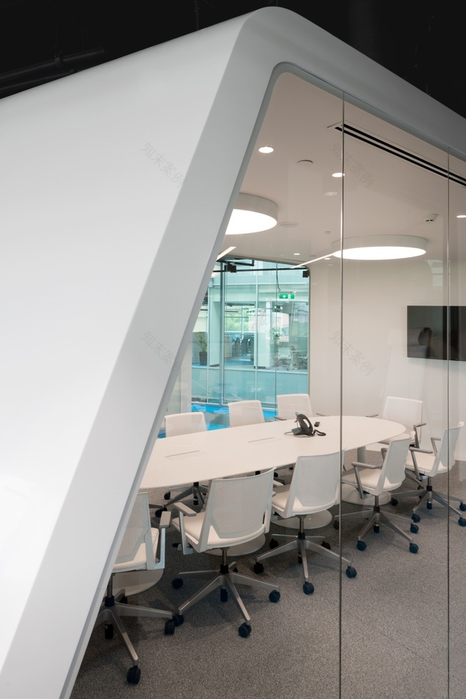 阿迪达斯体育之家-70