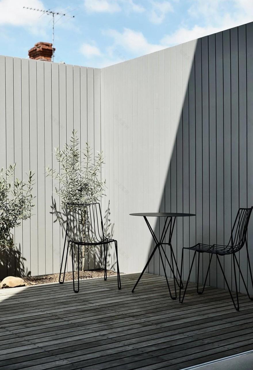 Rob Kennon Architects--138㎡住宅翻新,巧妙的分区让空间更连续-56