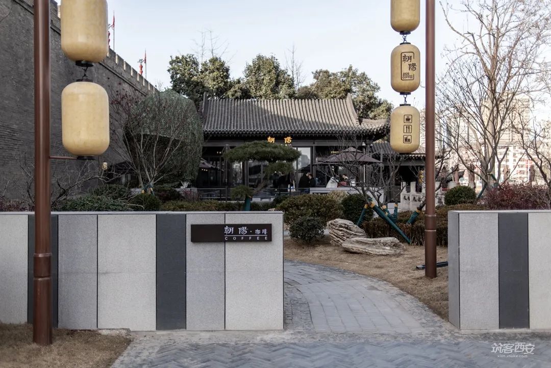 朝阳 coffee丨中国西安丨郭莘空间设计(西安)有限公司-39