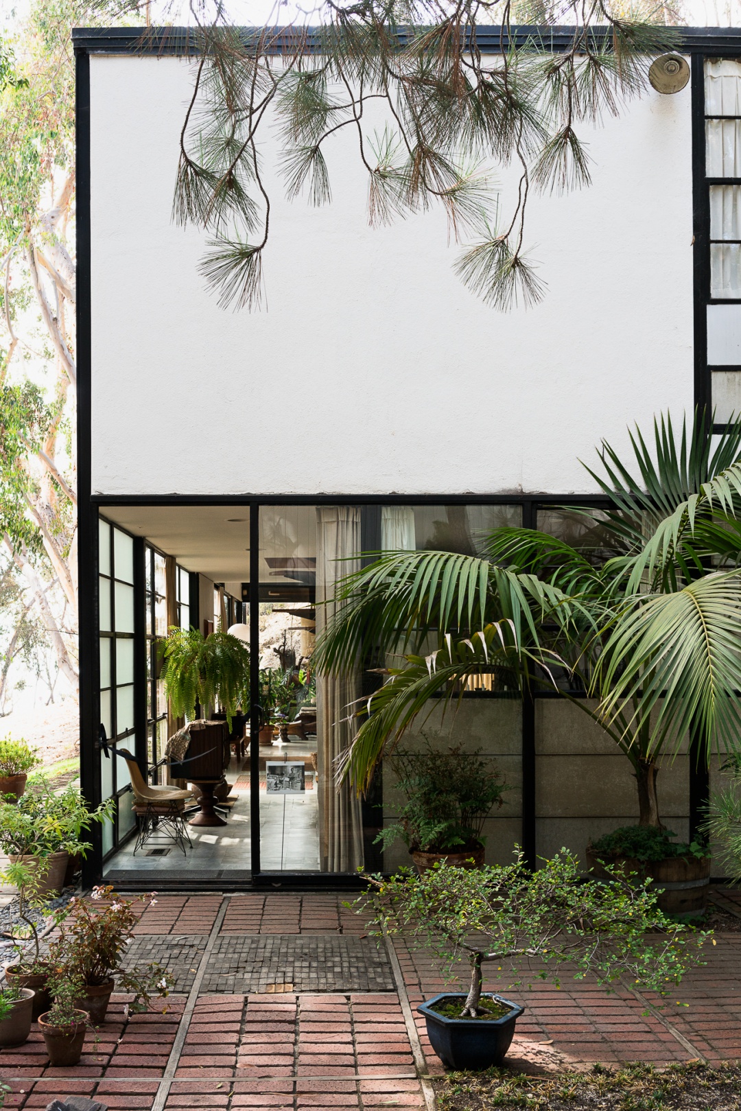 Eames House · 战后现代主义风格的典范丨美国加利福尼亚丨Charles Eames 和 Ray Eames-16