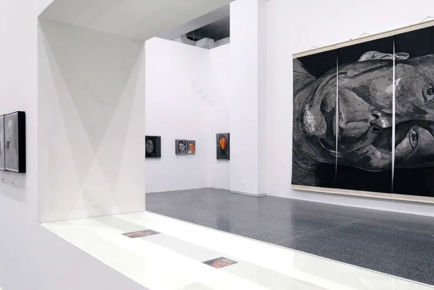 “人间仙境·方力钧水墨”展陈设计丨中国西安丨燕尾设计室-41