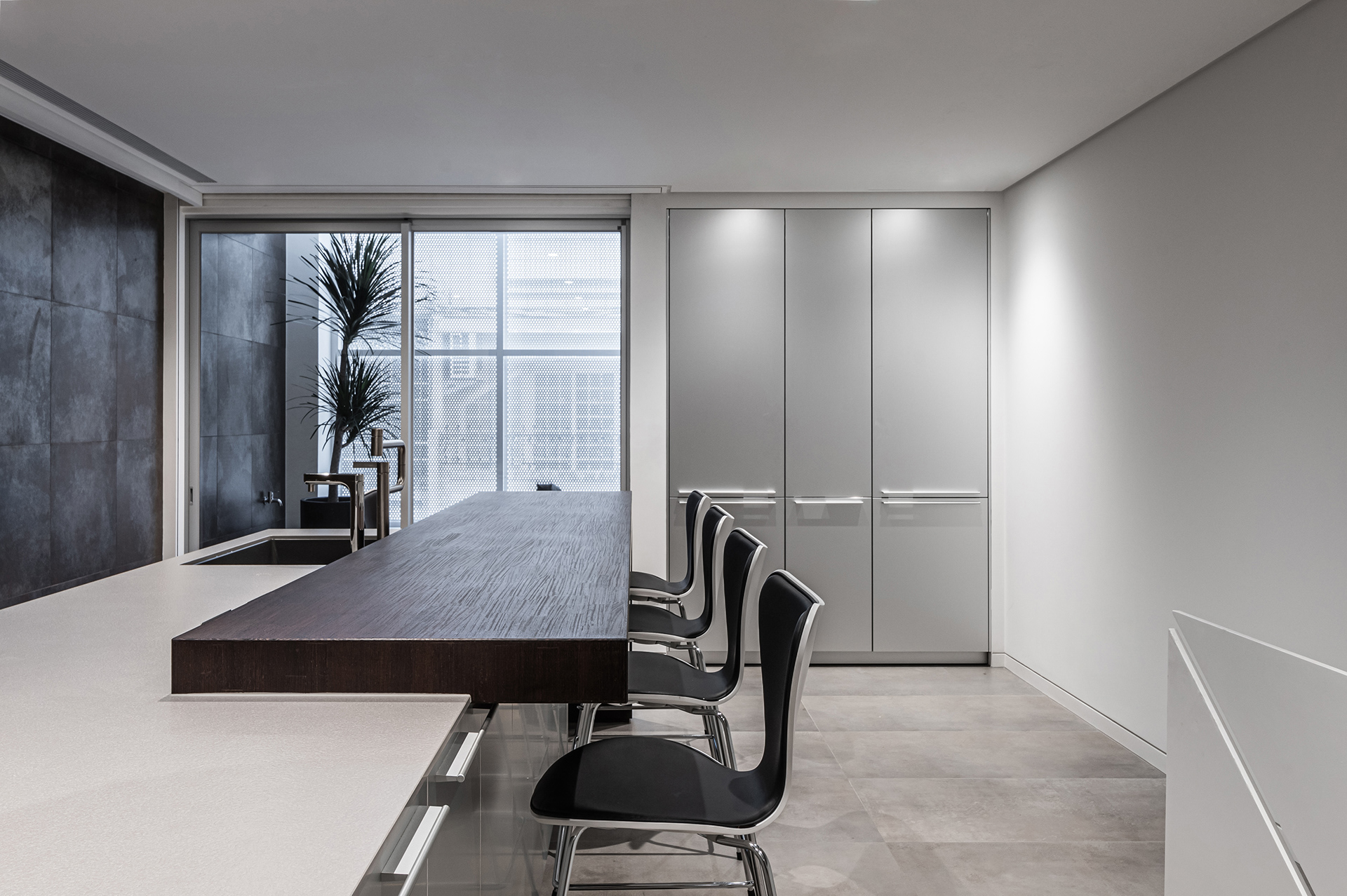 The house/ ChArchiLab H.C. Cha-37