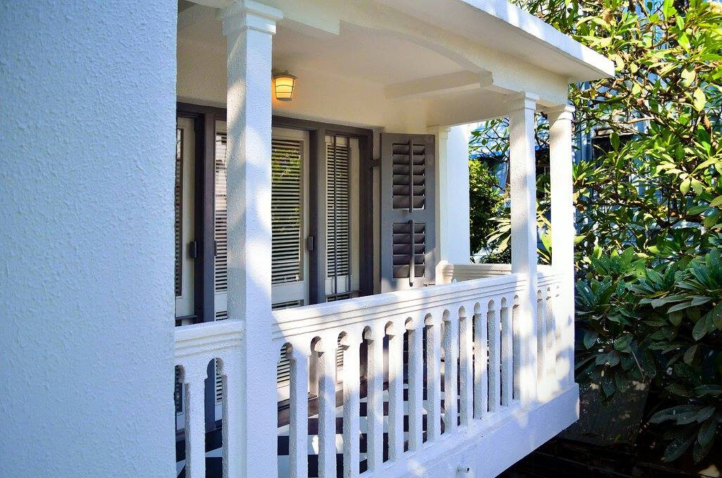 色彩碰撞的印度传统艺术酒店设计-24