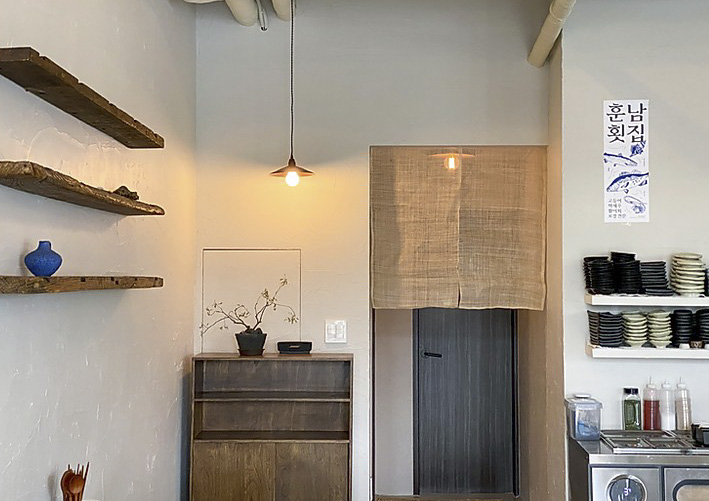 白与原木的温馨小窝-7