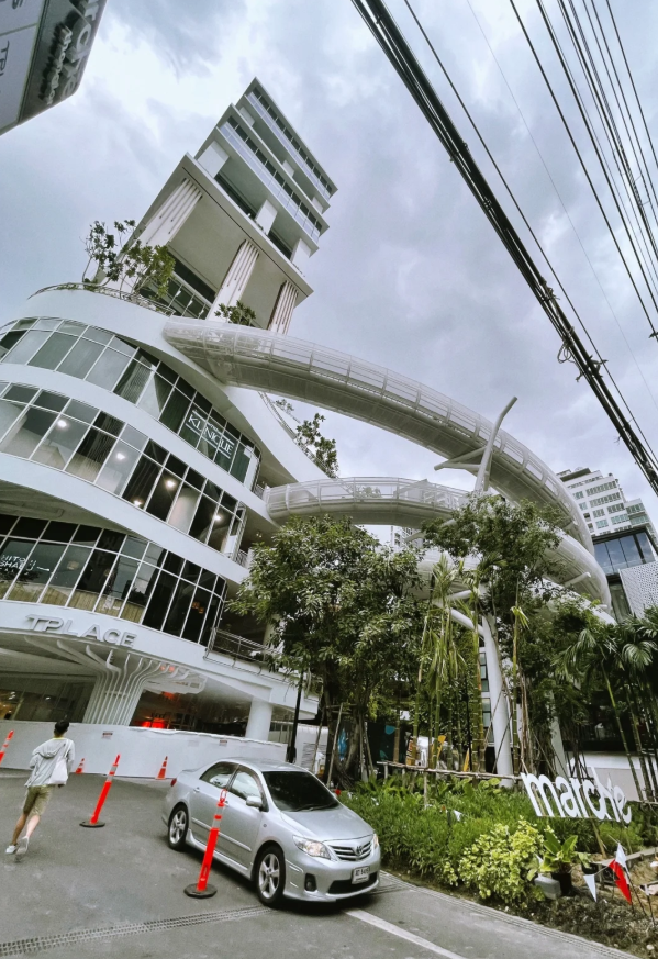 UDO商业分析篇|重构人、空间与消费行为的关系！“自然系“商业空间设计的核心逻辑-59