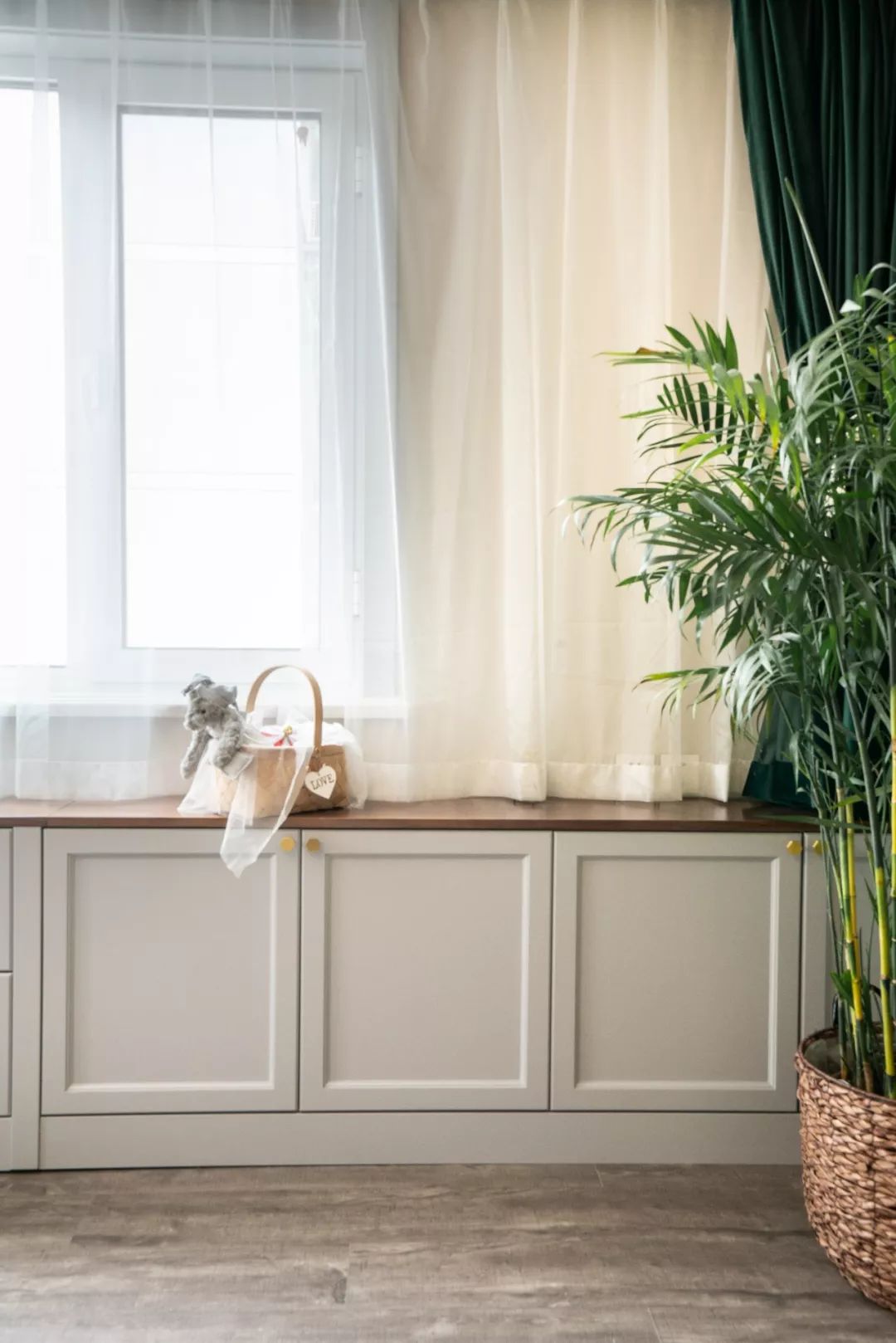 指尖上的小诗丨中国天津丨manas-32