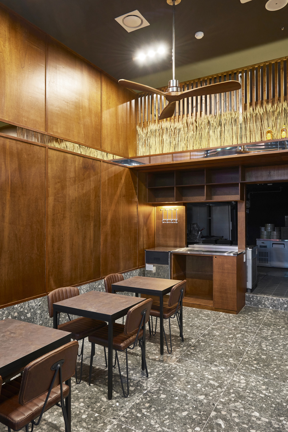 18 层斯木雅基 | 极简设计的滑雪胜地-8