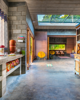 Ecocasa Atelier · 环保,可持续的现代住宅设计丨巴西圣保罗丨Encaixe Soluções Alternativas