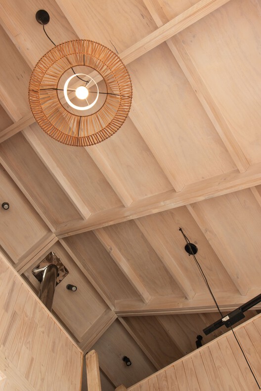 智利 Puerto Varas 的“Little House”丨Felipe Valdivia-22