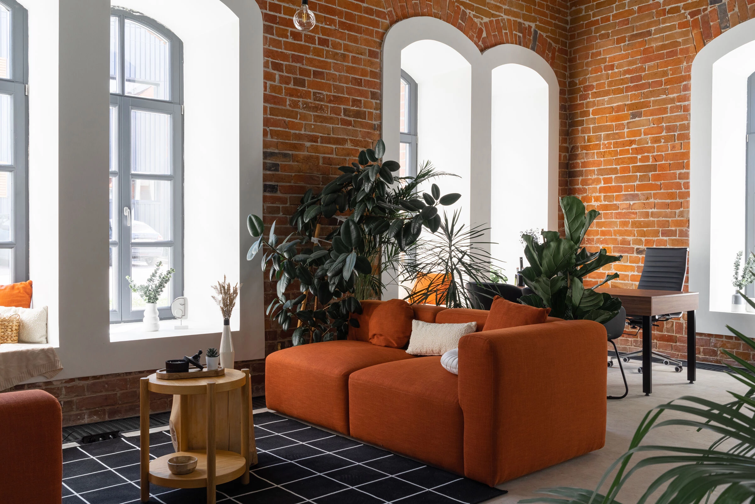 俄罗斯河港历史电站变身办公室丨俄罗斯秋明丨Brusnika Company-27