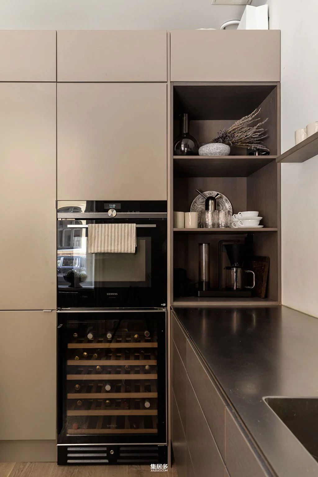 斯德哥尔摩百年公寓现代设计丨瑞典斯德哥尔摩丨瑞典设计师-17