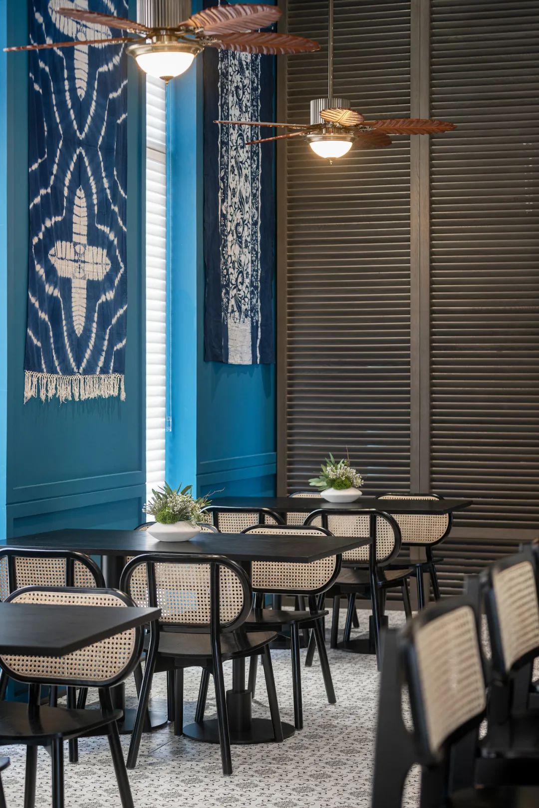 昆明麓湖国际社区餐厅&昆明天籁郡傲翠样板间丨中国昆明丨如聿空间设计-14