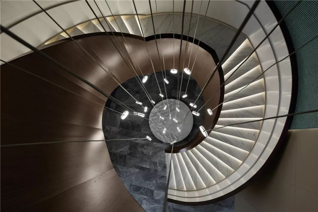 青岛金地自在城销售中心 | 精神沉浸式欧式空间体验-33