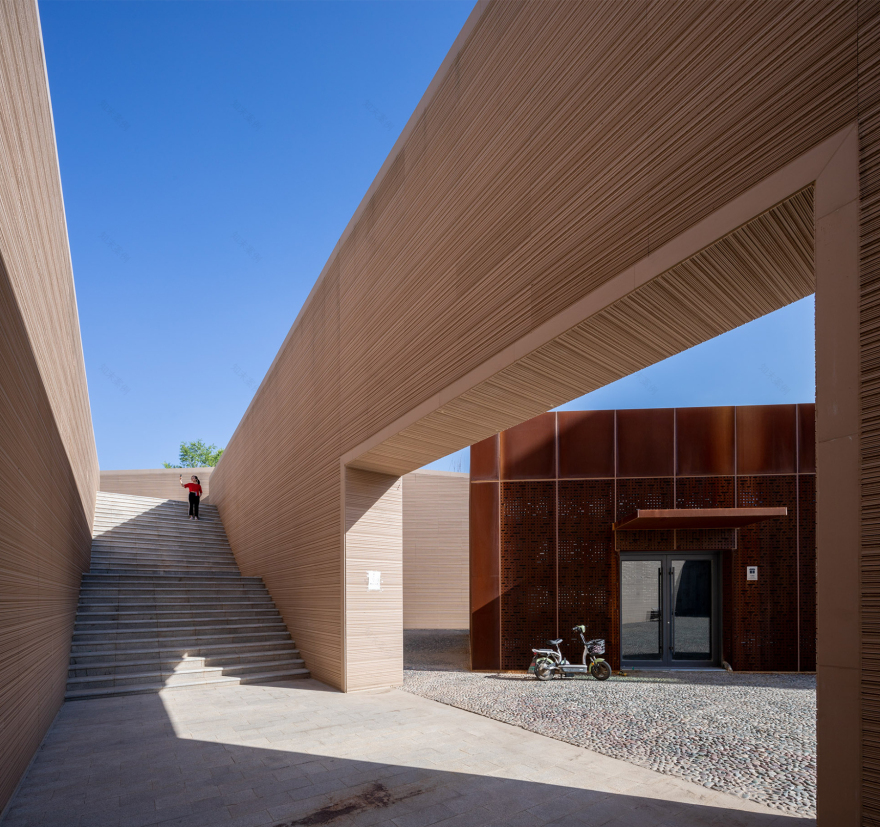 Haidong City Urban Planning Exhibition Hall / CADG-19