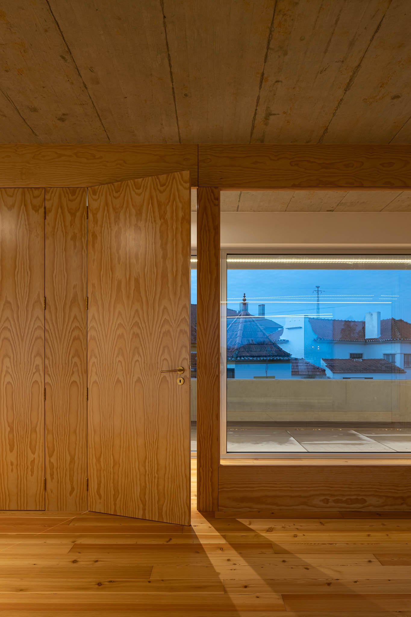 伊利亚沃之家丨葡萄牙丨M2.senos arquitectos-97