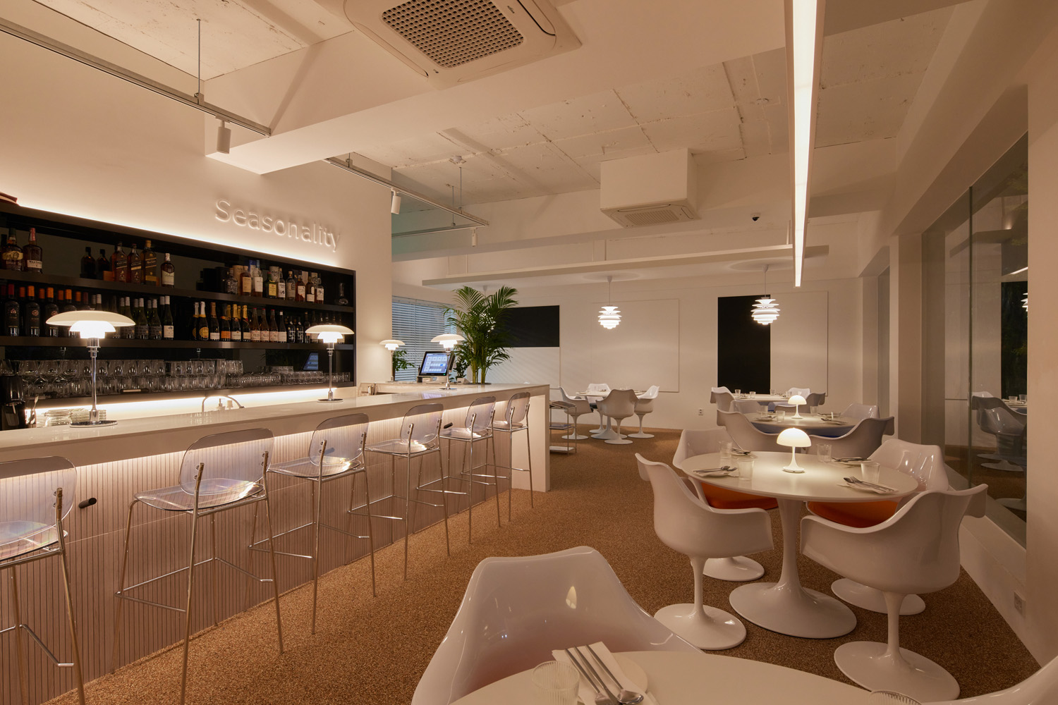 27 坪现代高级酒廊设计，展现精致品味-11