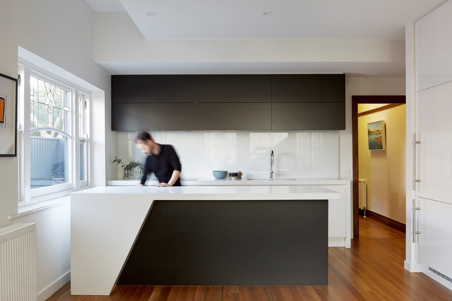 致敬历史,"影子住宅"的现代演绎-11