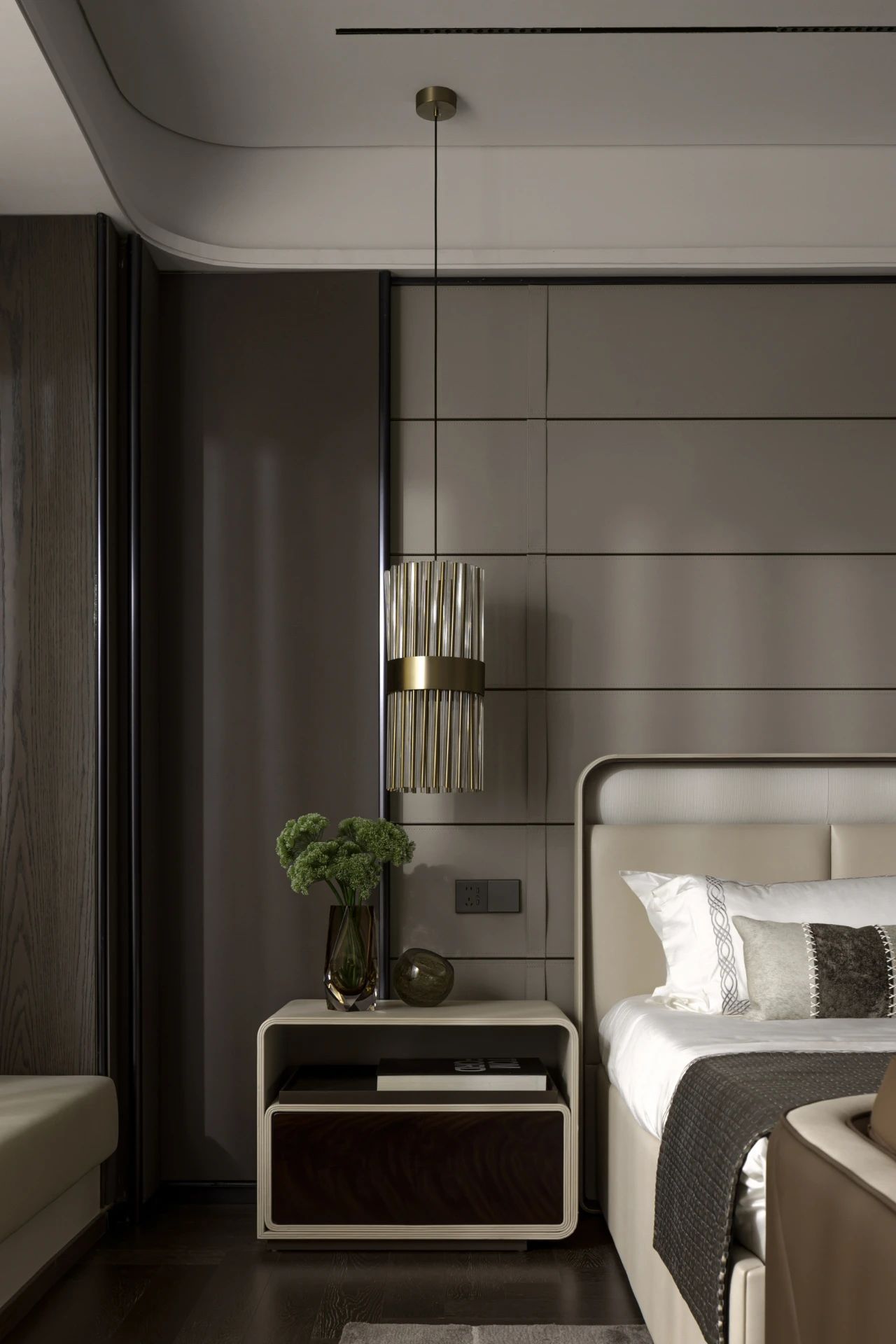 现代轻奢样板间丨璞辉设计-24