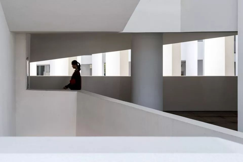 海口寰岛实验学校初中部丨中国海口-120