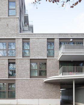 气球（在荷兰语中Luchtbal常见意思为气球，若此词在特定专业领域有不同含义，需结合更多语境判断） 丨比利时安特卫普丨a2o & Ontwerpatelier Peter Jannes