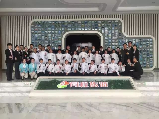 卓越物业签约龙岗200米超高层创投大厦-12