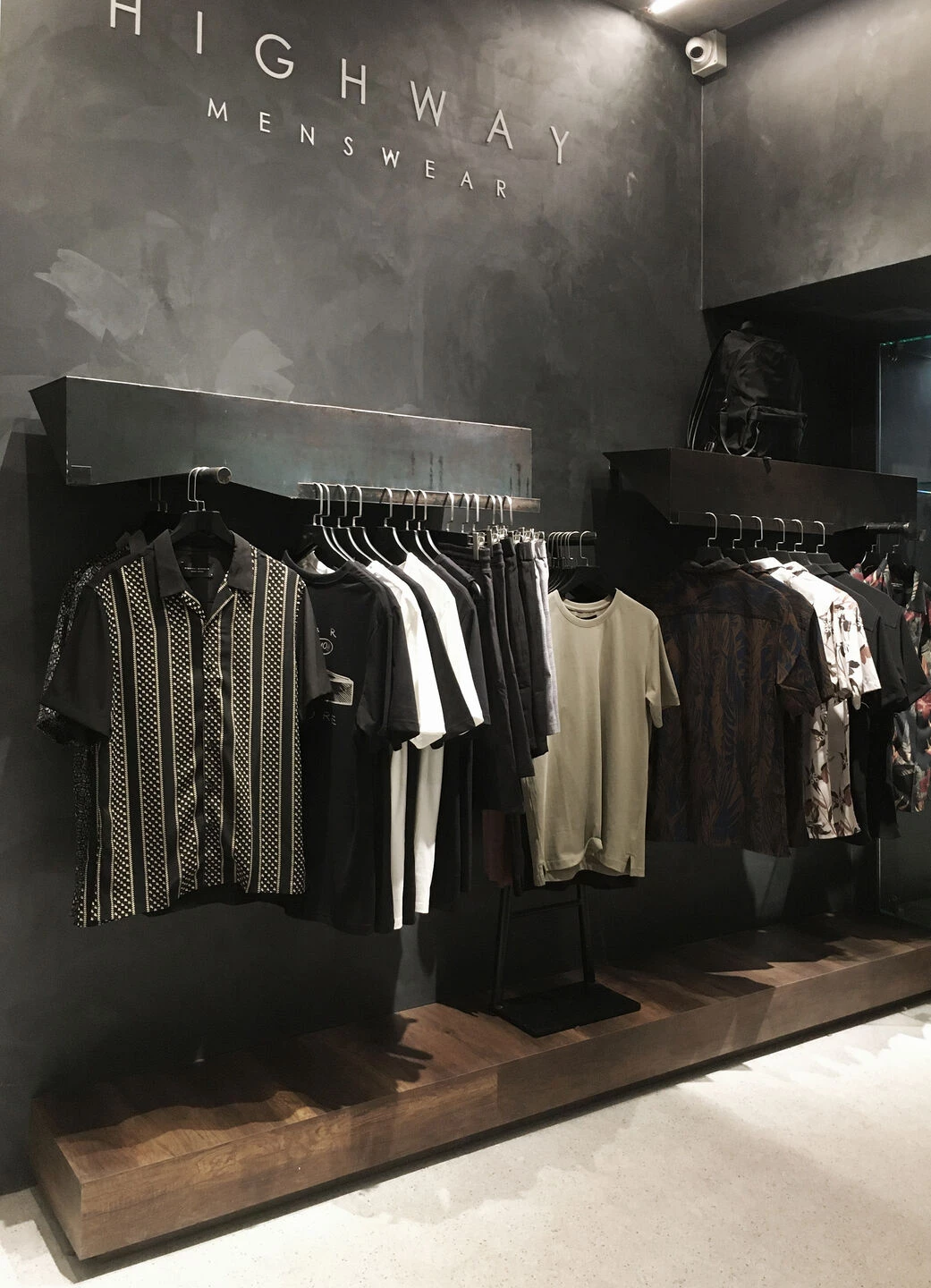 Highway Menswear 旗舰店丨越南胡志明市丨NINARCHITECTS-8