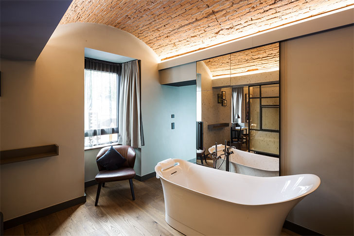 德国前监狱变身工业风酒店-21