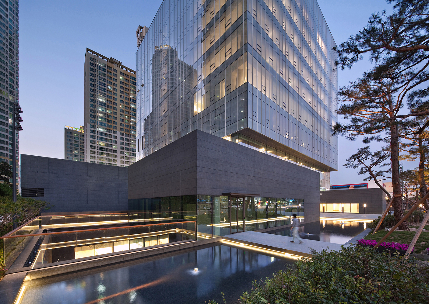 The Second Headquarters of DAEGU BANK JUNGLIM Architecture-21