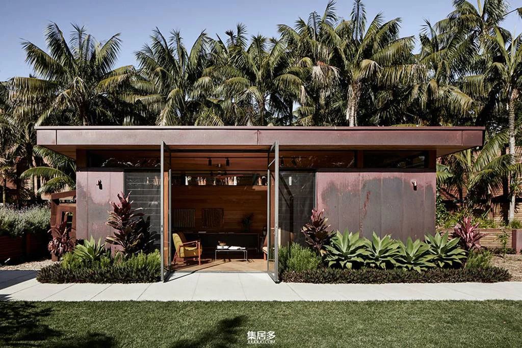 黑色立面与中世纪装饰组合的澳大利亚海岛度假屋-18