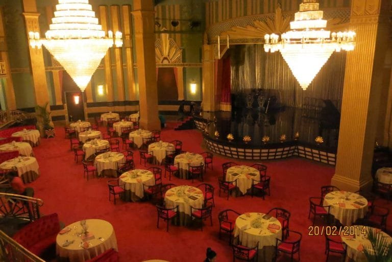 《孟买天鹅绒》电影场景设计丨斯里兰卡丨Sonal Sawant,Dhara Jain团队-17