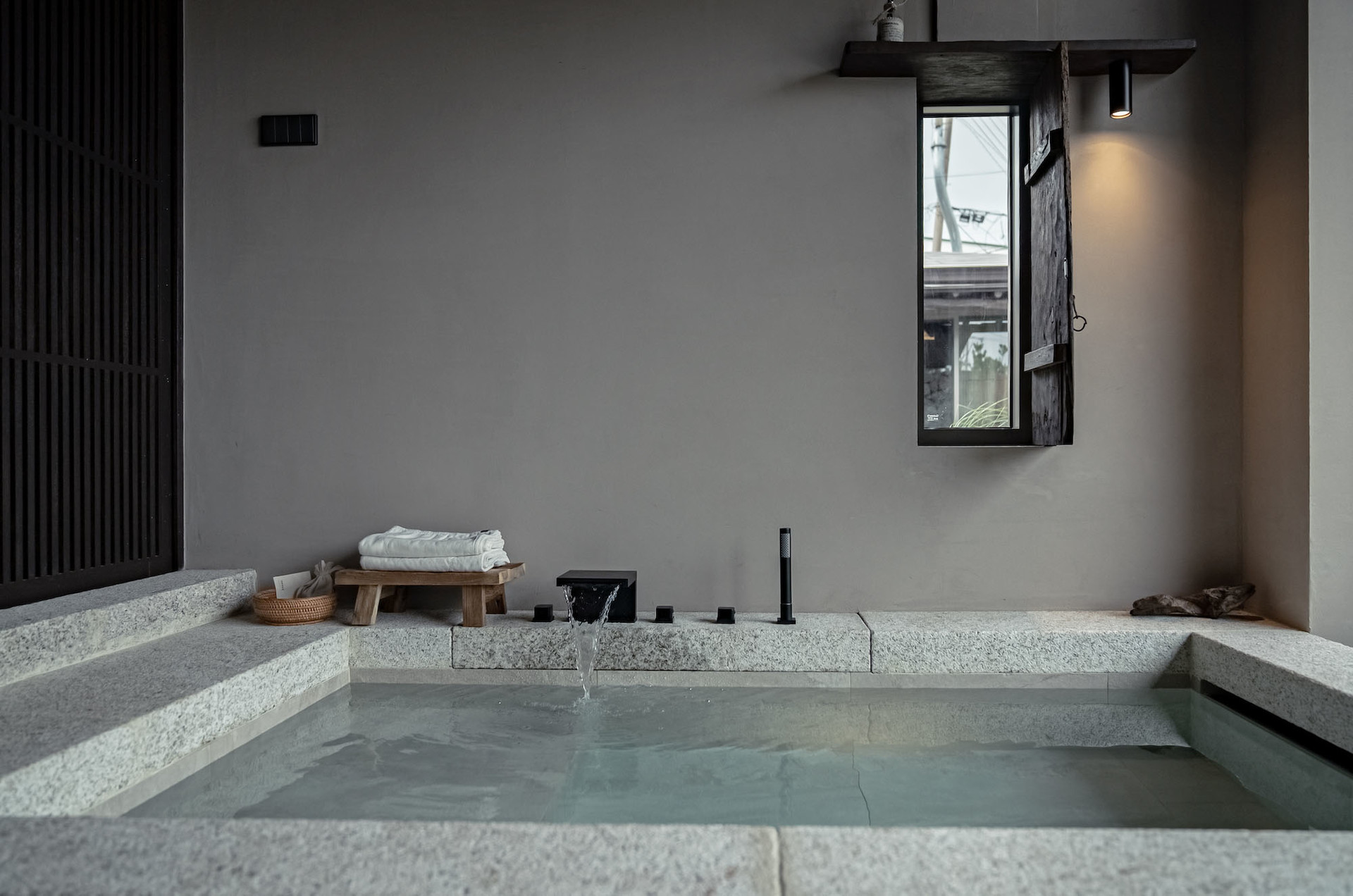 韩国侘寂风民宿丨卢京禄,朴仲铉,姜海川,九十九-19