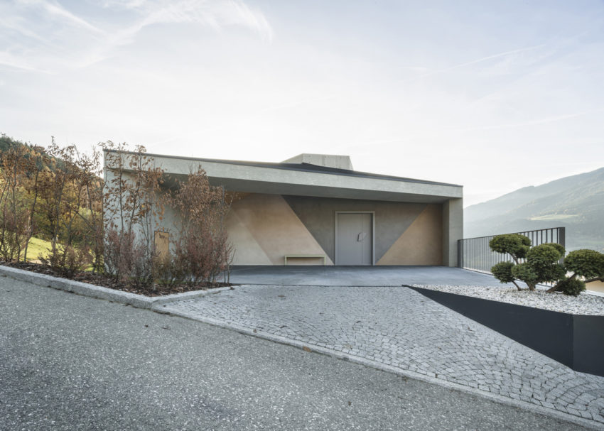 山上之屋(House On The Hill)-30