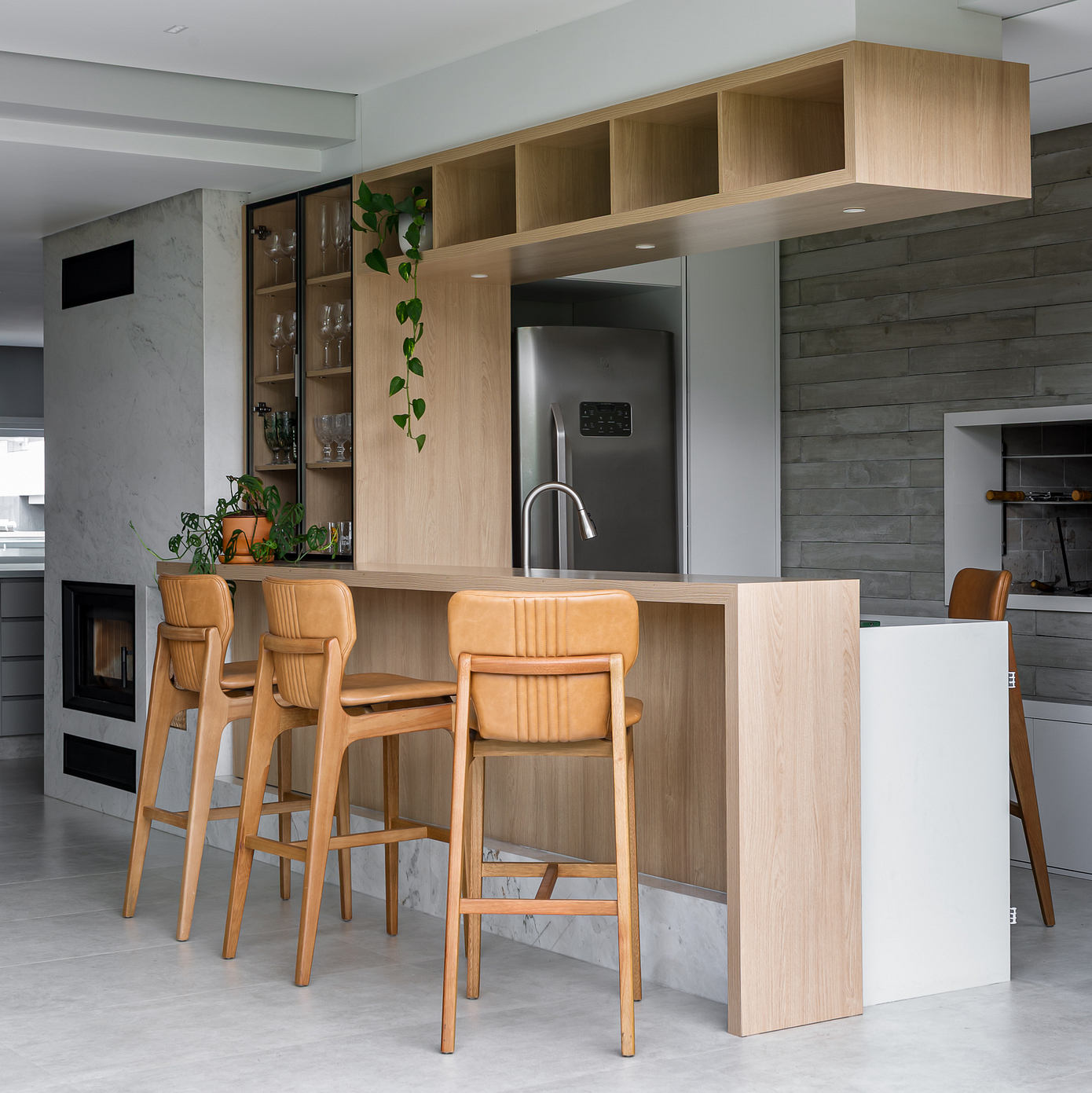 Casa Cubo: Modern Brazilian Home Revived-5