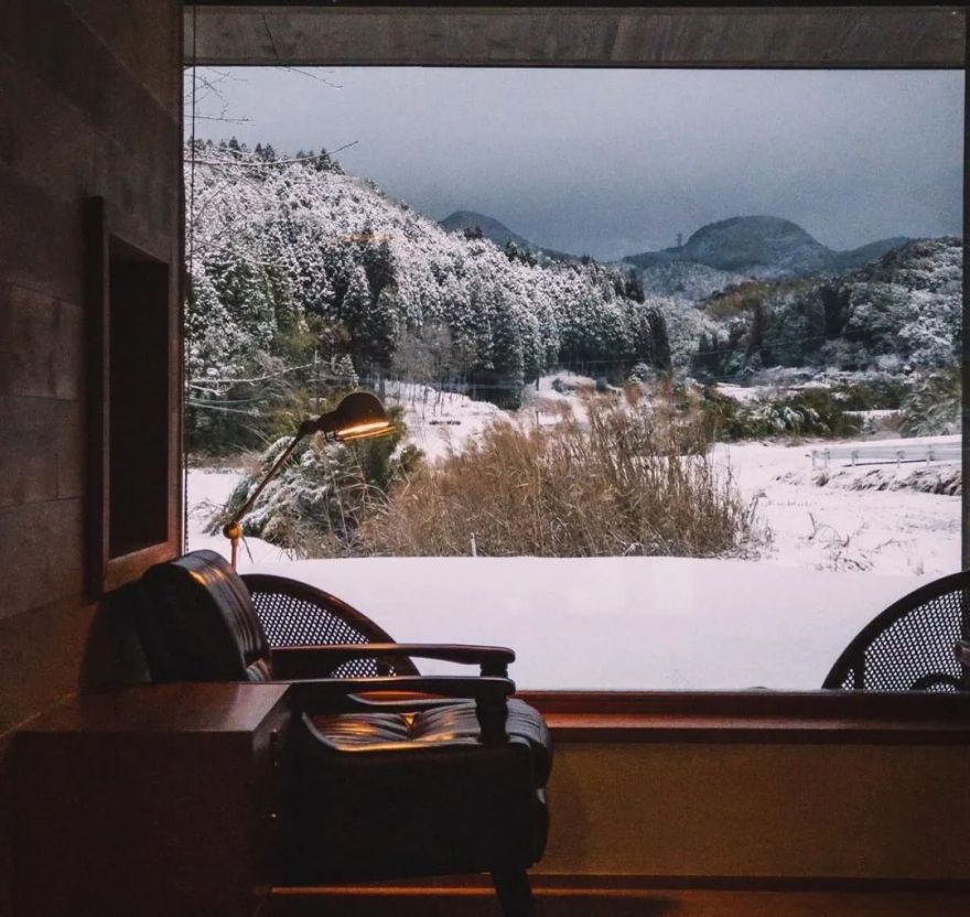 三胎家庭住进深山10年,人均6㎡卧室,却坐拥整片山林-86