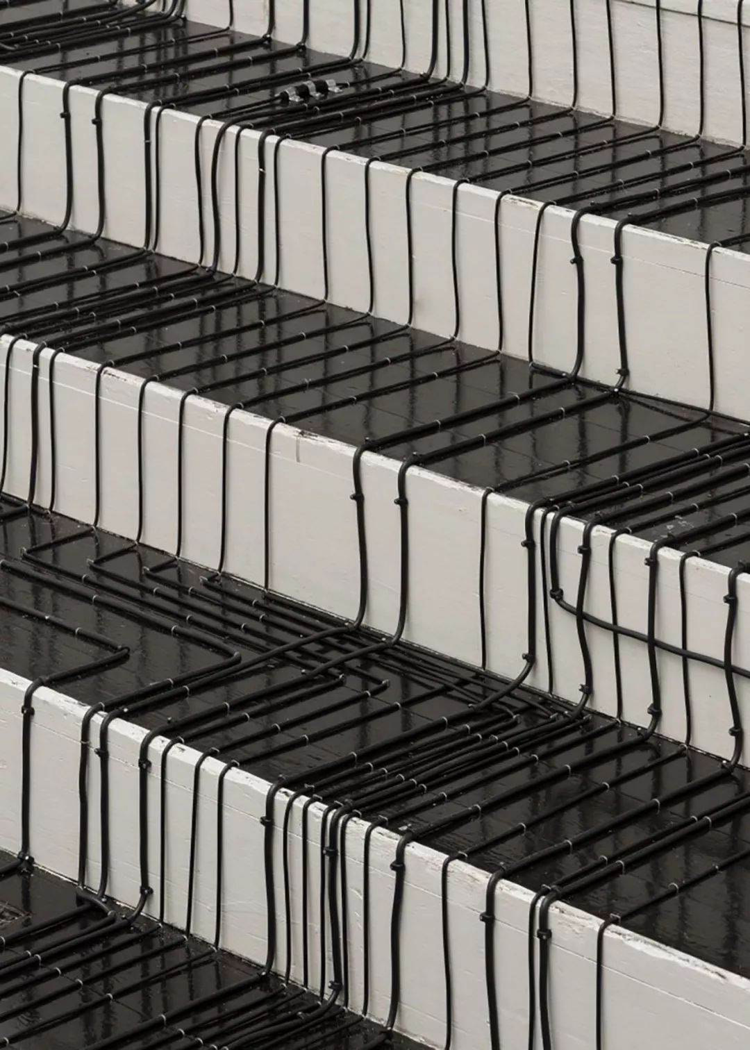 哥本哈根“我不想活，我不想死”艺术装置解读-8