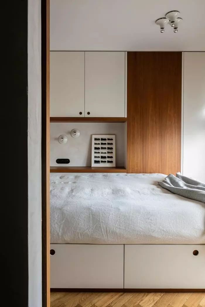 复古与现代完美融合的比利时公寓设计-38