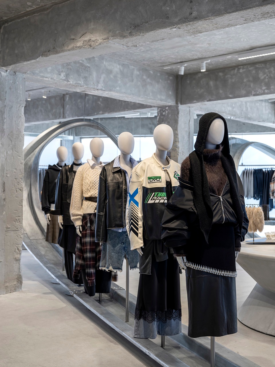 H&M首尔圣水洞丨KoreaSeoul丨SKYnoa-20